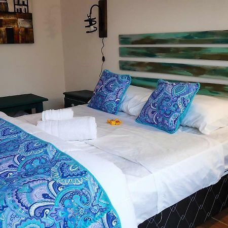 El Bodegon Hostal Boutique (Adults Only) Punta Del Diablo Εξωτερικό φωτογραφία